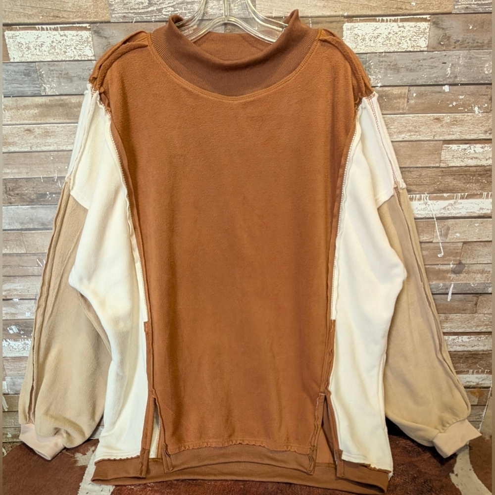 BiBi Color Blocked Oversized Fleece Exposed Seam Detail Turtleneck Sweatshirt